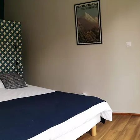 La Maison Du Domaine Gavarnie Bed & Breakfast Jurançon